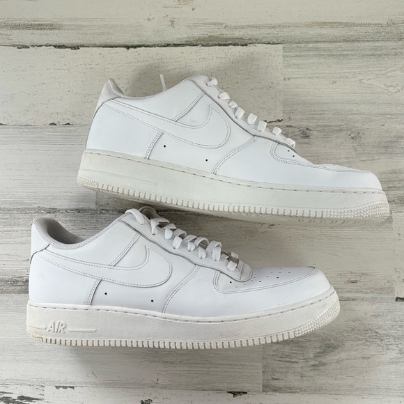 Nike Air Force 1 Men’s Size 14 Low Top Lace Triple White Breathable Upper - Picture 7 of 10